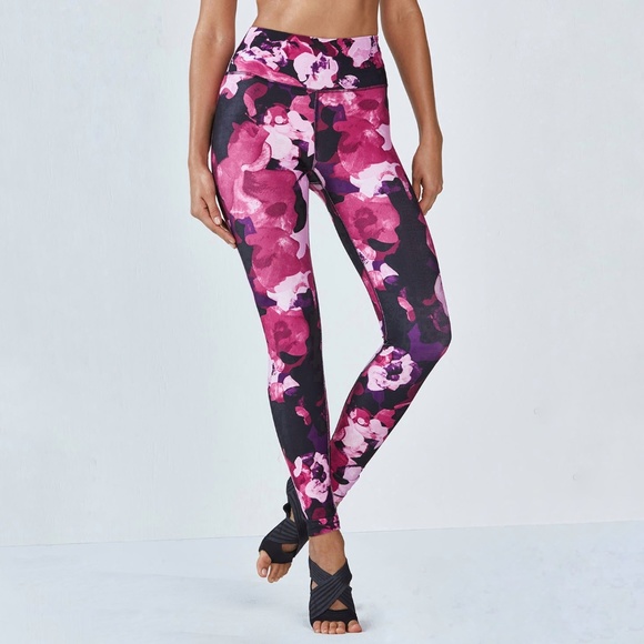 Fabletics Pants - ❣️FABLETICS High-Waisted Printed Powerhold Legging